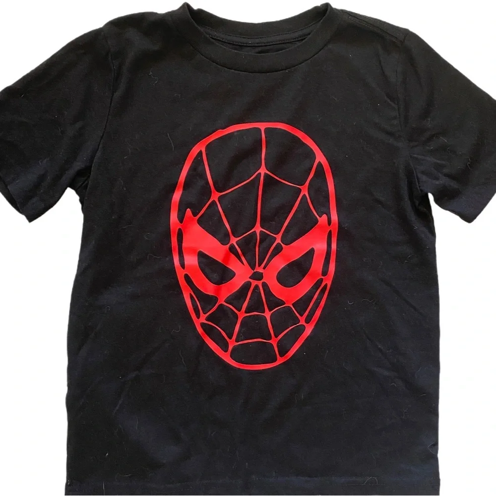 Marvel Spider-Man Black and Red Graphic Tee and Pant Set Size Boy 7 EUC